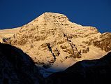 17 Tsha Tung At Sunrise From Drakpochen Tsha Tung (5995m) glows at sunrise from Drakpochen.